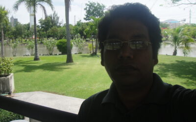 জীবনের দুর্গম পথে